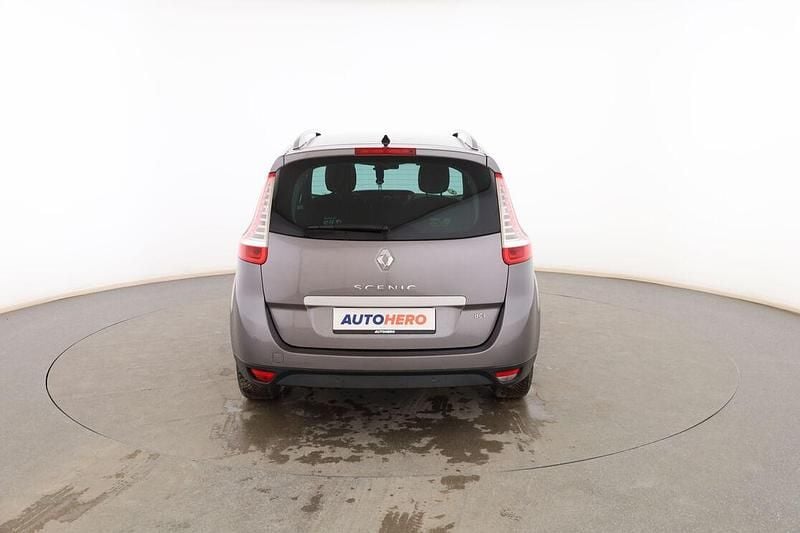 Usado Renault Grand Scénic III LIMITED 130 CV (95 kW) 2014 Gris Monovolumen