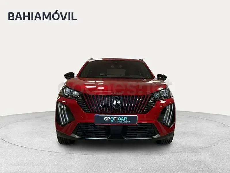Usado Peugeot 2008 Allure 136 CV (100 kW) 2024 Rojo SUV
