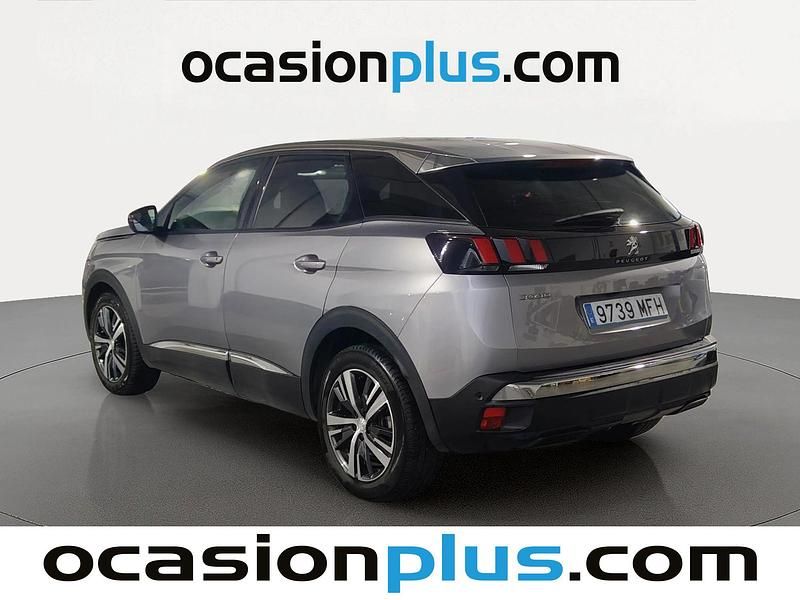 Usado Peugeot 3008 Allure 131 CV (96 kW) 2023 Gris SUV