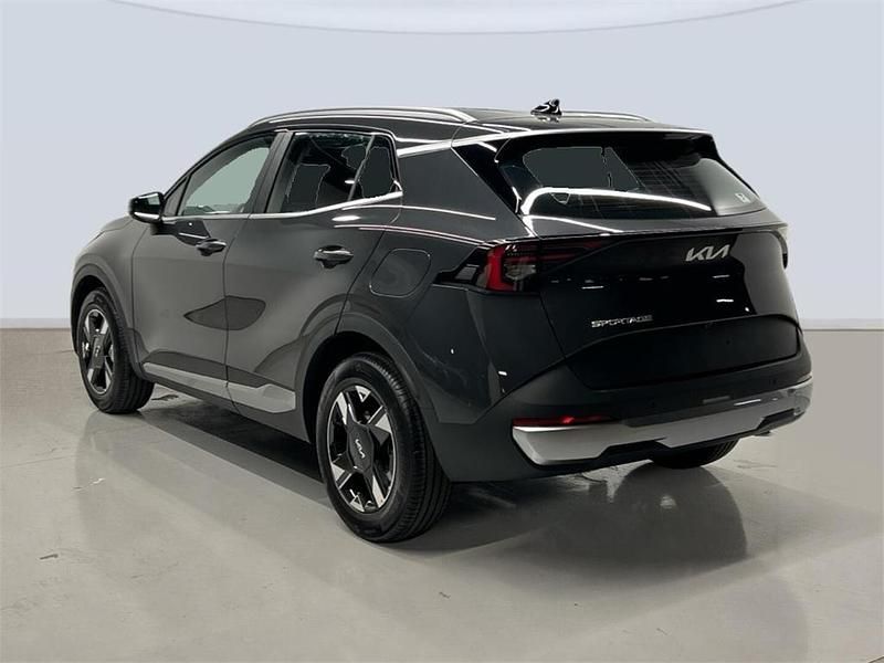Nuevo Kia Sportage 150 CV (110 kW) 2025 Lunar silver SUV