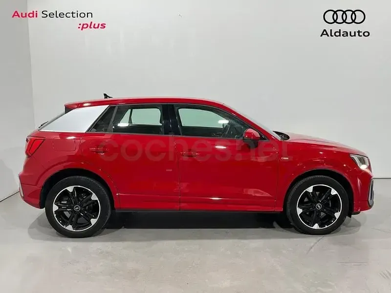 Usado Audi Q2 S-Line 150 CV (110 kW) 2022 Rojo SUV