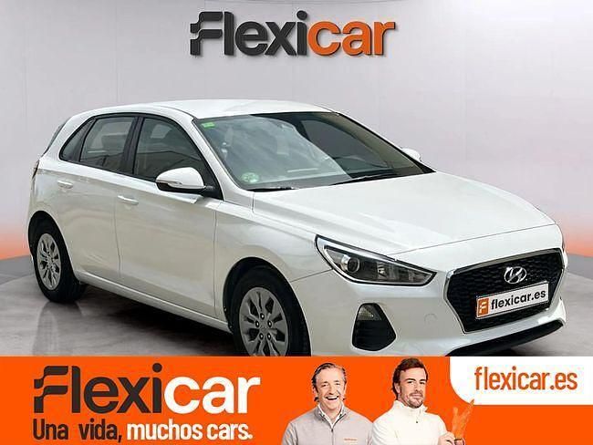 Blanco Usado 2017 Hyundai i30 Utilitario | 11.970 € (Precio justo) - Imagen 1/4