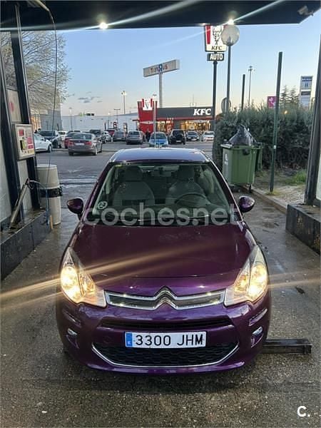 Usado Citroën C3 Attraction 68 CV (50 kW) 2015 Violeta / lila Berlina