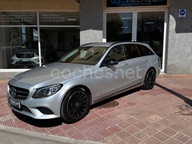 Usado Mercedes C220 194 CV (142 kW) 2020 Gris / plata Familiar