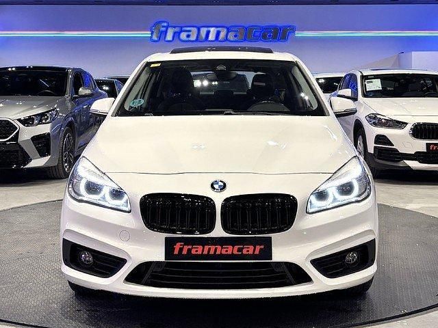 Usado BMW 218 Active Tourer 150 CV (110 kW) 2016 Blanco Monovolumen