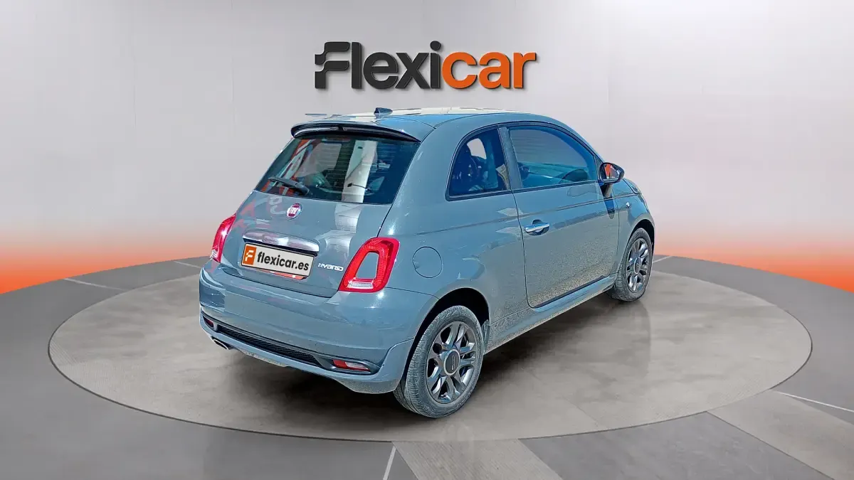 Usado Fiat 500 Sport 71 CV (52 kW) 2022 Gris Berlina
