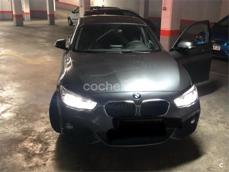 Gris / plata Usado 2019 BMW 118 Shadowline Utilitario | 19.500 € (Precio justo) - Imagen 1/4