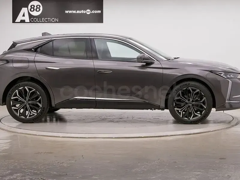 Usado DS Automobiles DS4 Rivoli 130 CV (95 kW) 2024 Gris / plata SUV