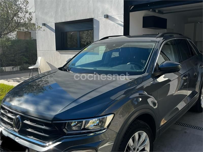 Gris / plata Usado 2020 VW T-Roc Advance SUV | 18.500 € (Precio justo) - Imagen 1/4