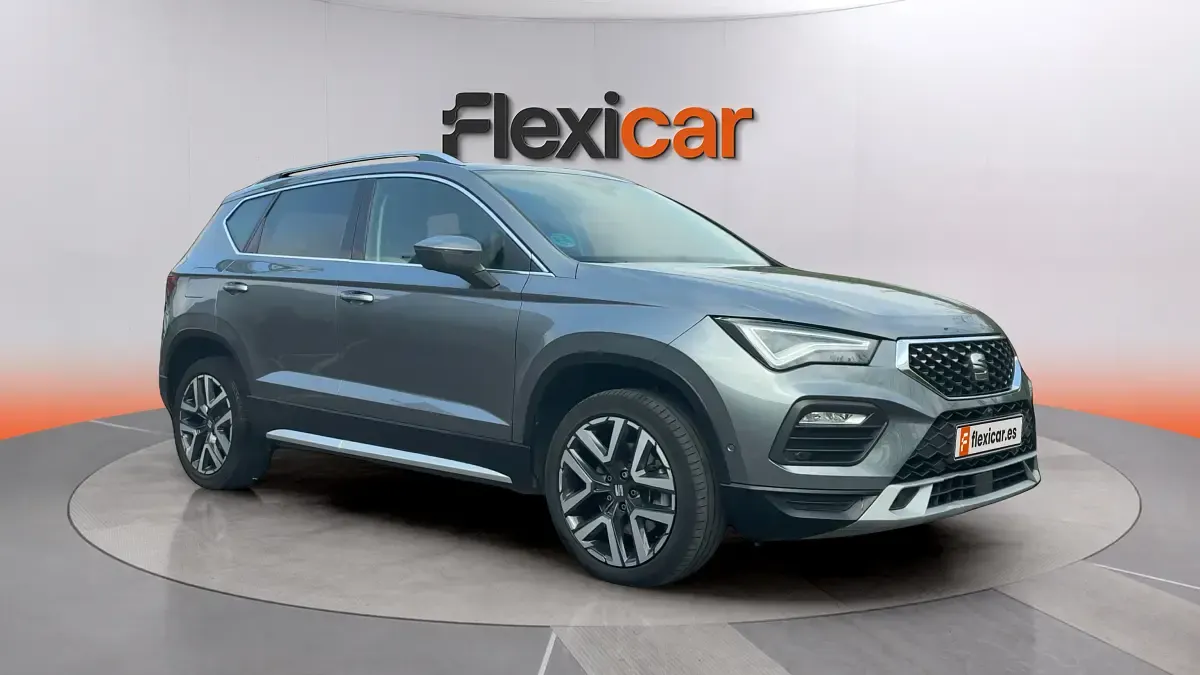 Usado Seat Ateca 150 CV (110 kW) 2023 Gris SUV