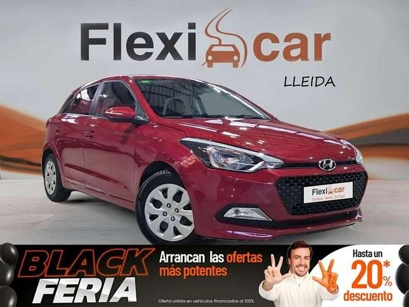 Rojo Usado 2017 Hyundai i20 Utilitario | 7790 € (Super precio) - Imagen 1/4