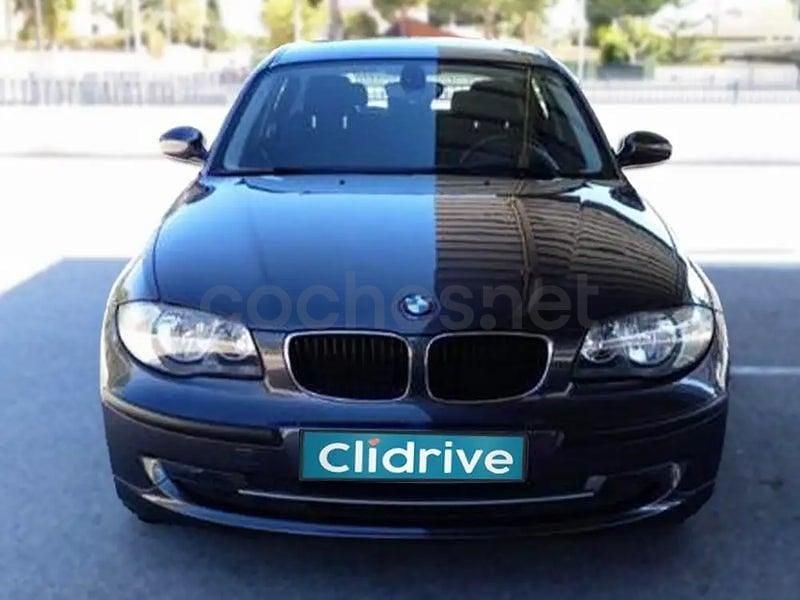 Usado BMW 116 122 CV (89 kW) 2008 Gris / plata Utilitario