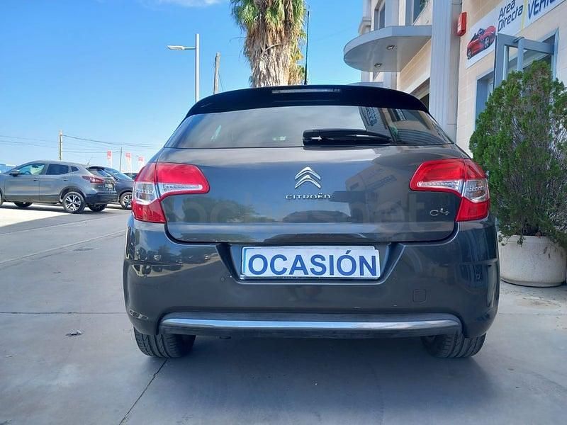 Usado Citroën C4 120 CV (88 kW) 2013 Gris / plata Berlina