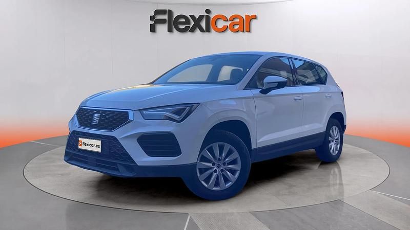 Begagnad Seat Ateca Reference 110 HK (80 kW) 2023 Vit SUV