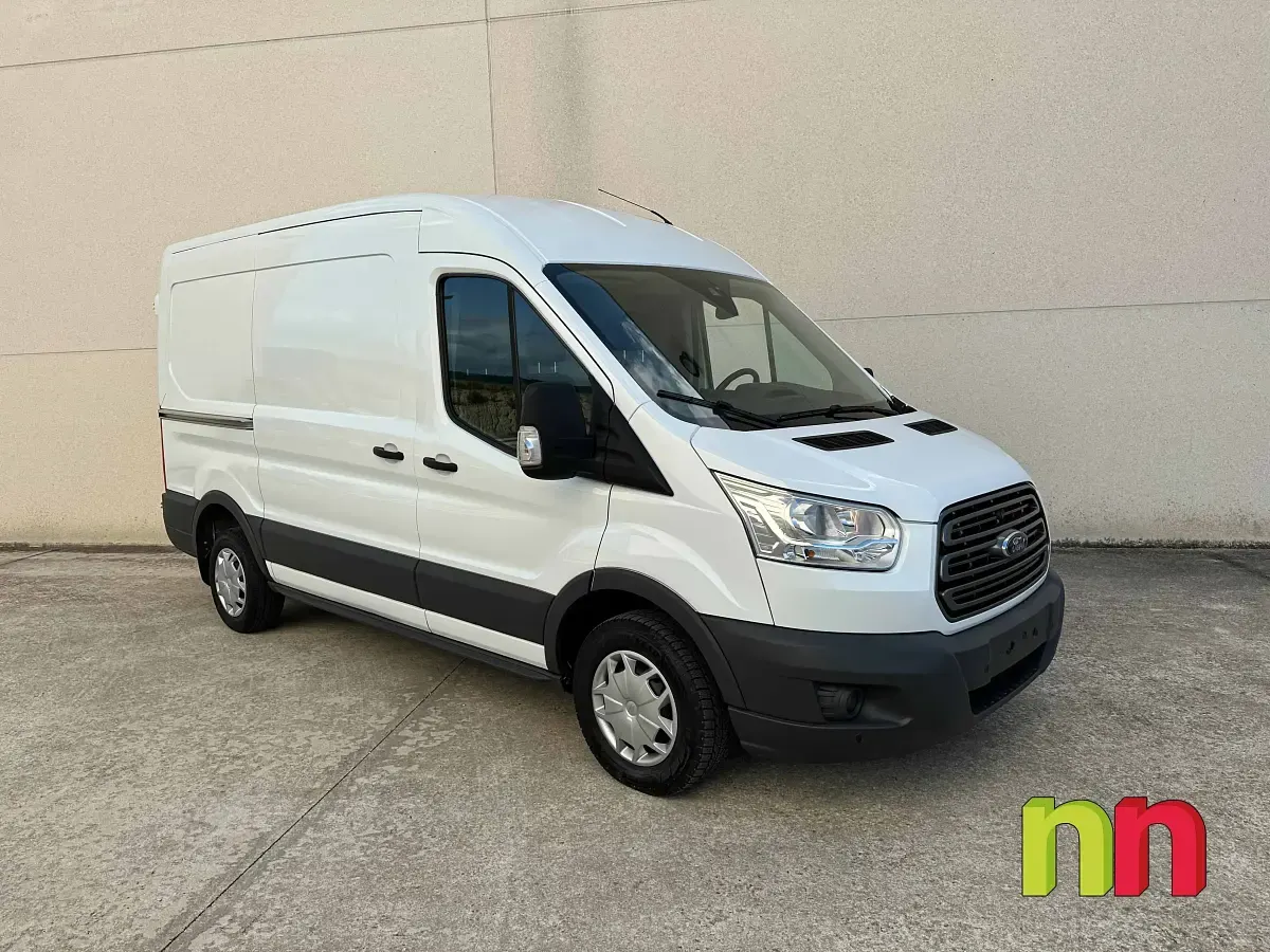 Usado Ford Transit Trend 130 CV (95 kW) 2021 Blanco Van