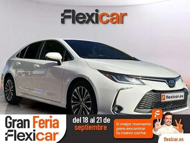 Blanco Usado 2024 Toyota Corolla Style Berlina | 22.990 € (Precio justo) - Imagen 1/4
