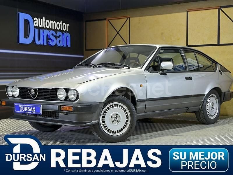 Gris / plata Usado 1986 Alfa Romeo GTV Coupe | 13.000 € - Imagen 1/4
