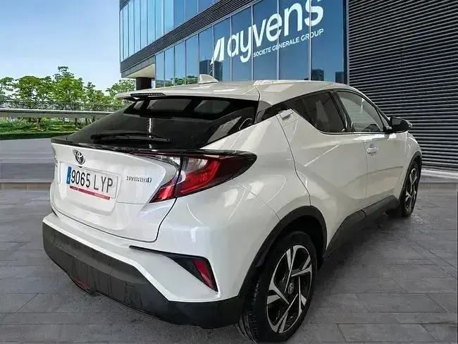 Usado Toyota C-HR Advance 122 CV (89 kW) 2022 Blanco SUV