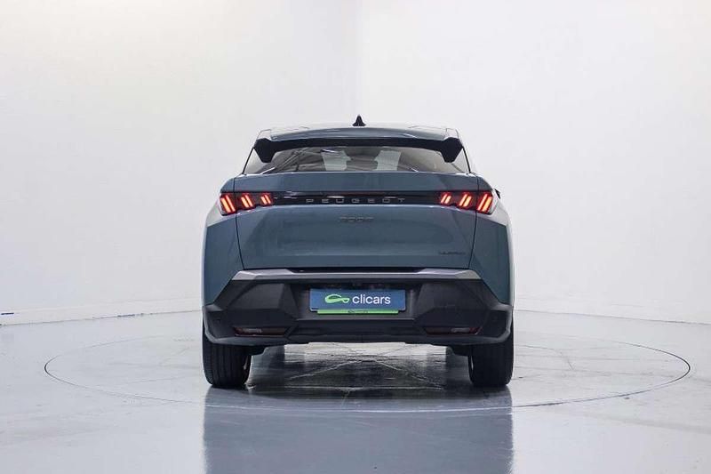 Usado Peugeot 3008 Allure 136 CV (100 kW) 2025 Azul SUV