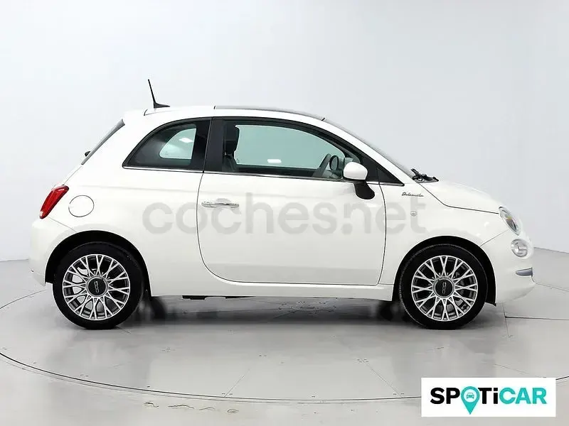 Usado Fiat 500 Dolcevita 71 CV (52 kW) 2023 Blanco Berlina