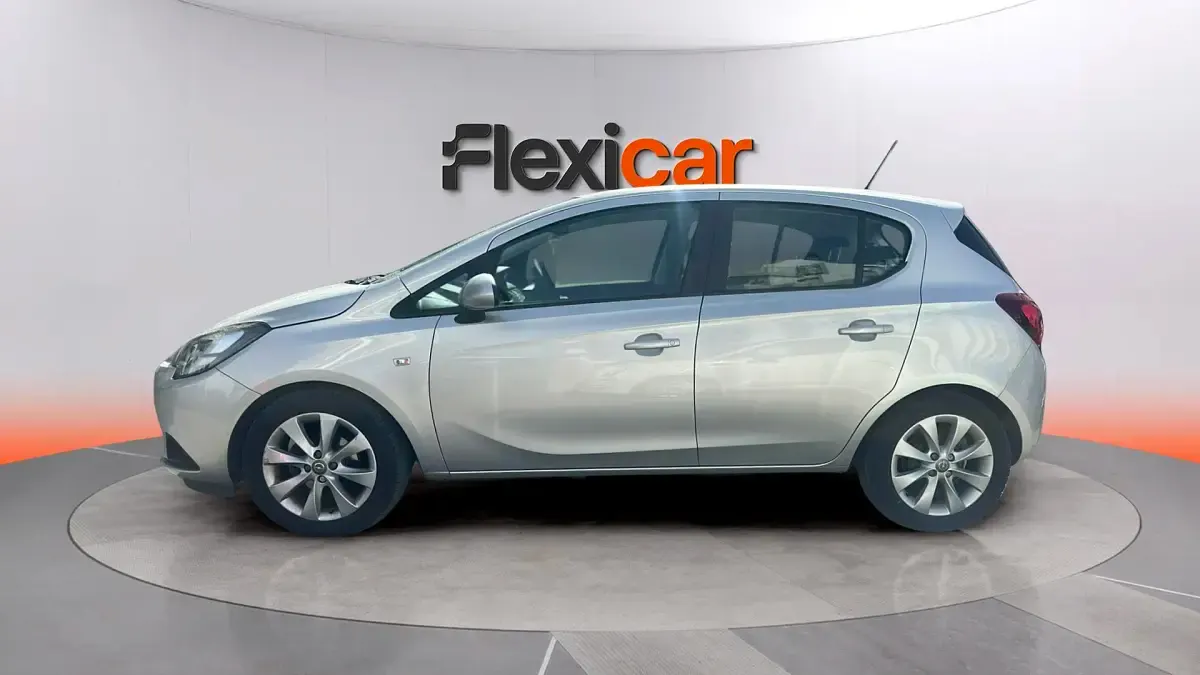 Usado Opel Corsa Business 90 CV (66 kW) 2018 Gris Utilitario