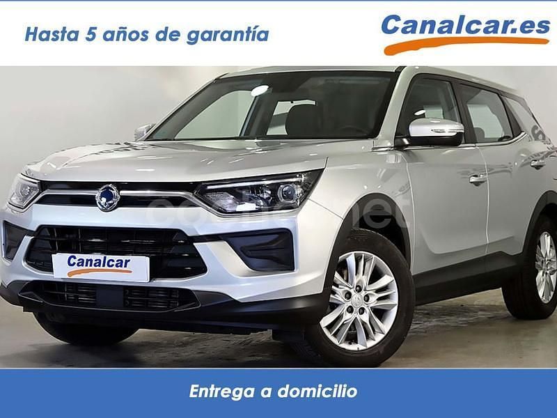 Gris / plata Usado 2020 Ssangyong Korando SUV | 16.640 € (Precio justo) - Imagen 1/4