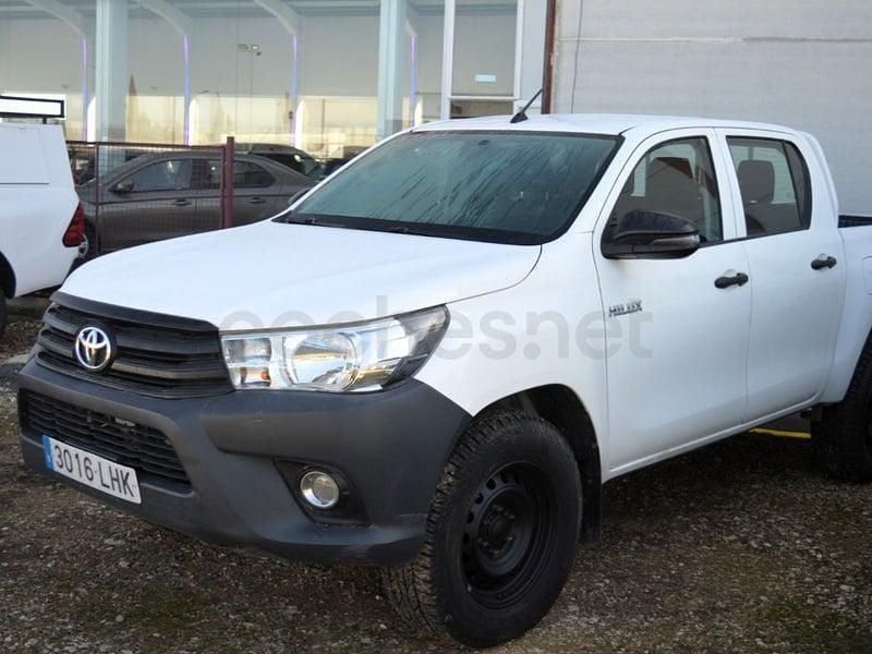 Usado Toyota HiLux 150 CV (110 kW) 2020 Blanco Pickup/Camioneta