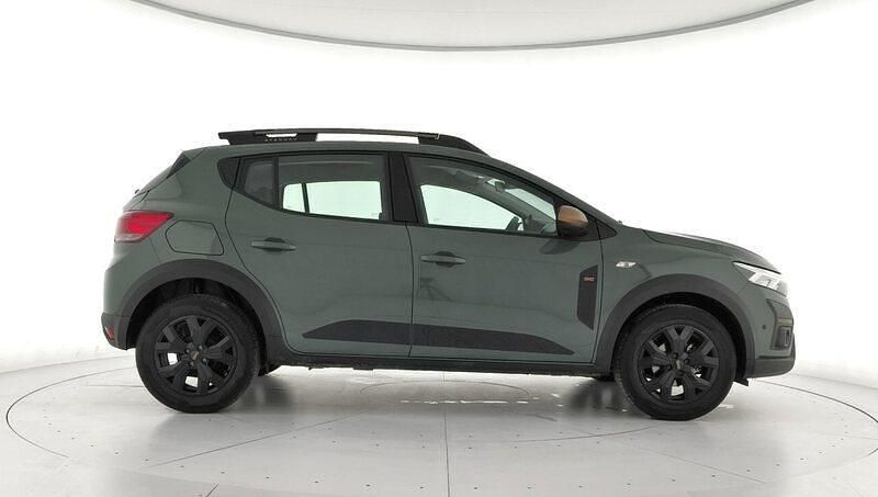 Usado Dacia Sandero Extreme 100 CV (73 kW) 2025 Marrón Berlina