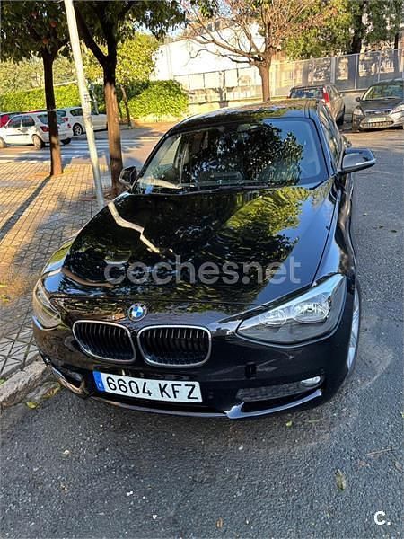Negro Usado 2012 BMW 118 Utilitario | 6500 € (Buen precio) - Imagen 1/4