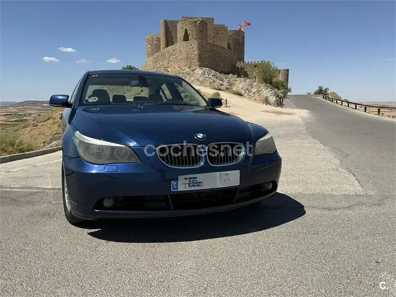 Usado BMW 530 193 CV (141 kW) 2004 Azul Berlina
