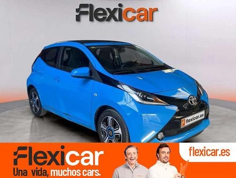 Azul Usado 2018 Toyota Aygo X-wave Utilitario | 8790 € (Super precio) - Imagen 1/1