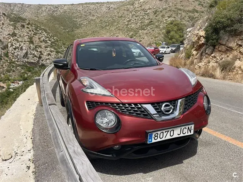 Usado Nissan Juke Premium Edition 110 CV (80 kW) 2015 Rojo SUV