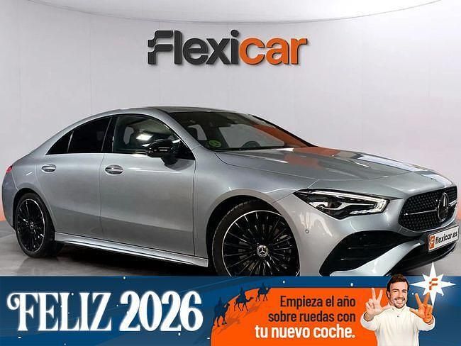 Gris Usado 2025 Mercedes CLA220 Berlina | 43.990 € (Un poco caro) - Imagen 1/4
