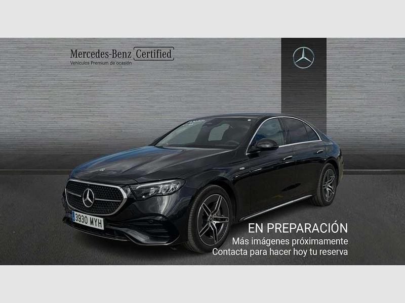 Otro Usado 2025 Mercedes E300 Berlina | 62.990 € (Precio justo) - Imagen 1/4