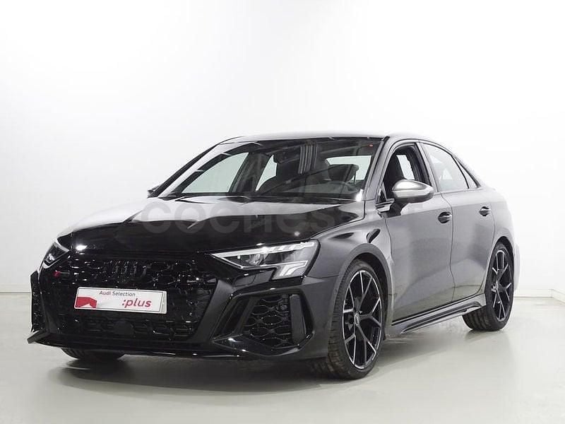 Usado Audi RS3 400 CV (294 kW) 2024 Negro Berlina