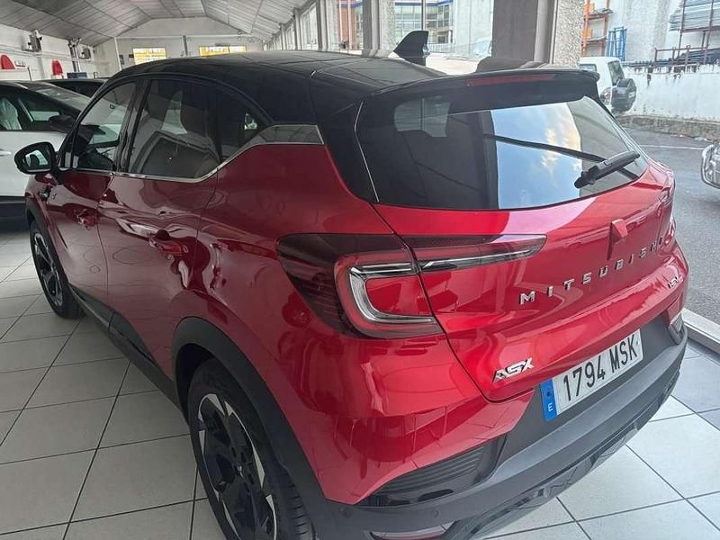 Usado Mitsubishi ASX 143 CV (105 kW) 2024 Rojo SUV