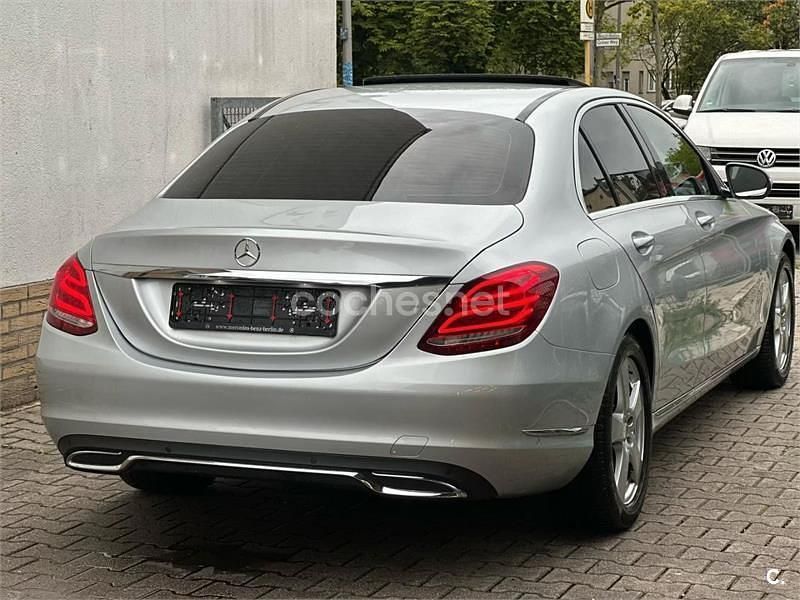 Usado Mercedes C220 170 CV (125 kW) 2015 Gris / plata Berlina