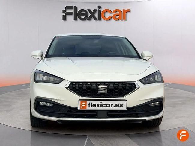 Usado Seat Leon Style 115 CV (84 kW) 2021 Blanco Berlina