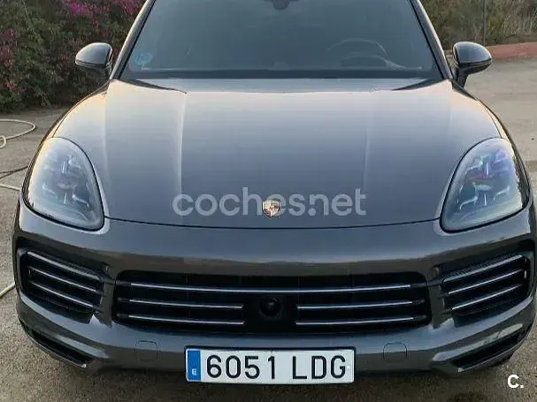 Usado Porsche Cayenne S 440 CV (323 kW) 2019 Gris / plata SUV