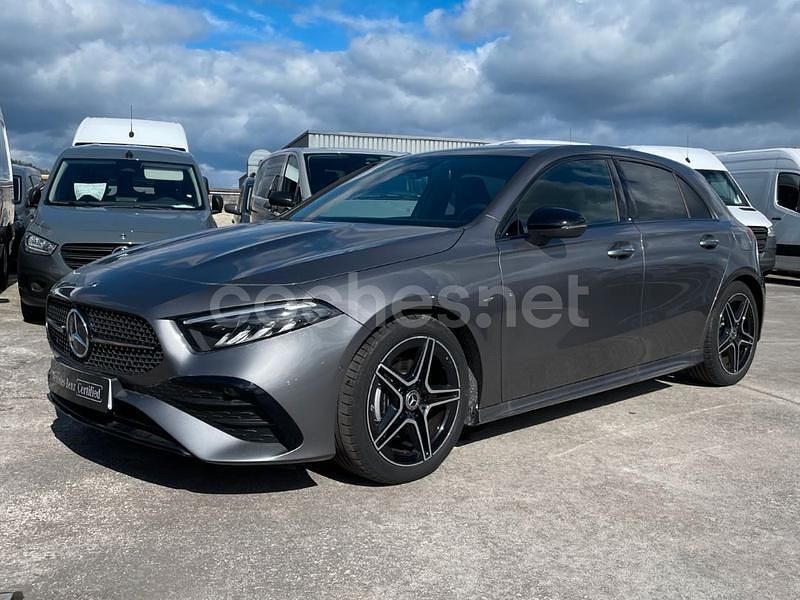 Gris / plata Usado 2024 Mercedes A250 Berlina | 37.890 € (Un poco caro) - Imagen 1/4