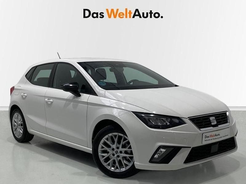 Usado Seat Ibiza FR 115 CV (84 kW) 2024 Blanco Berlina