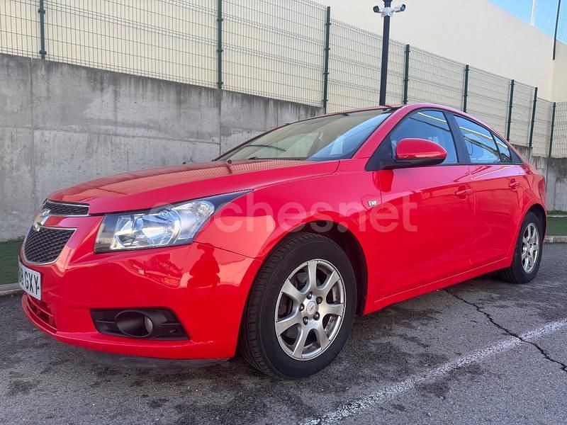 Rojo Usado 2011 Chevrolet Cruze LT Berlina | 5500 € (Precio justo) - Imagen 1/4
