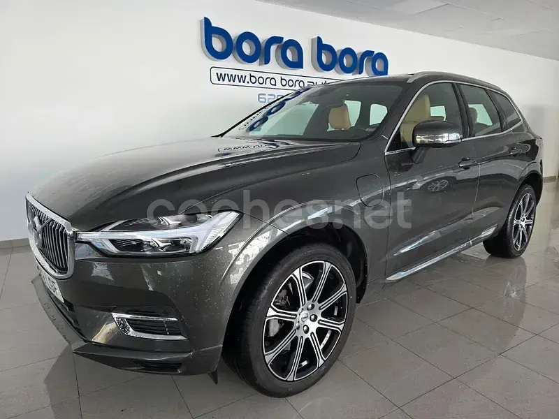 Usado Volvo XC60 Inscription 390 CV (286 kW) 2020 Gris / plata SUV