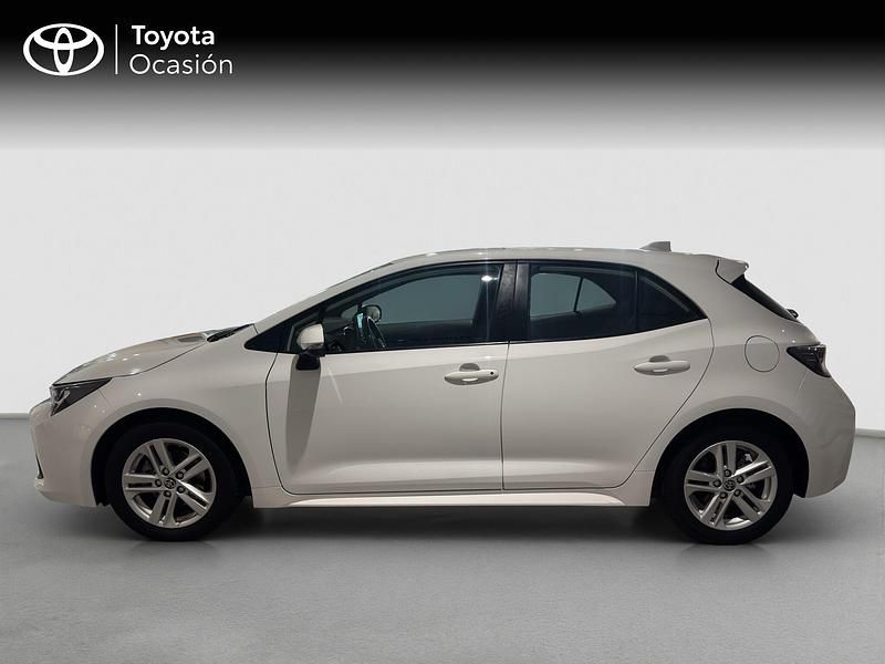 Usado Toyota Corolla Active 122 CV (89 kW) 2022 Blanco Berlina