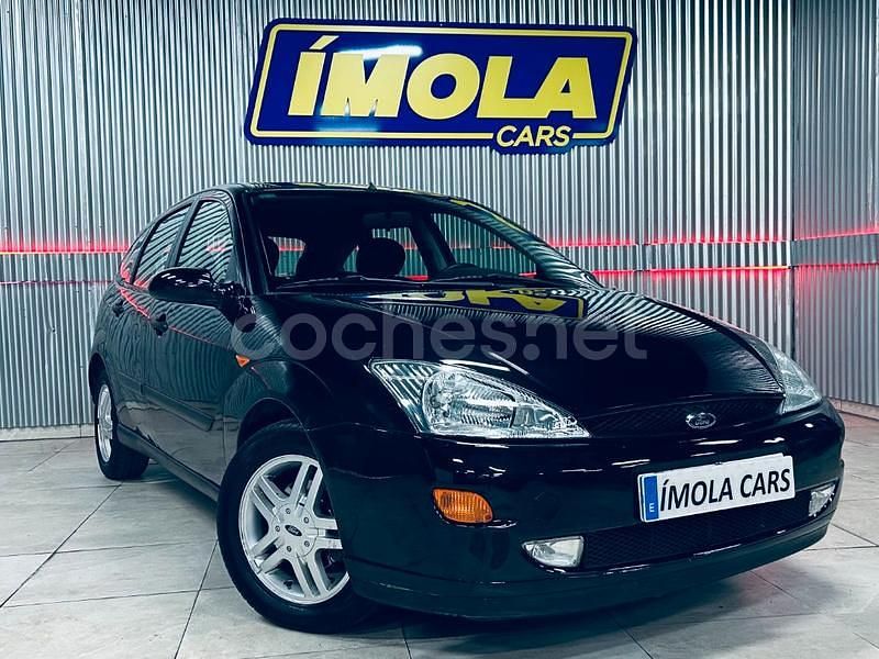 Negro Usado 2001 Ford Focus Ghia Berlina | 2999 € (Precio justo) - Imagen 1/4