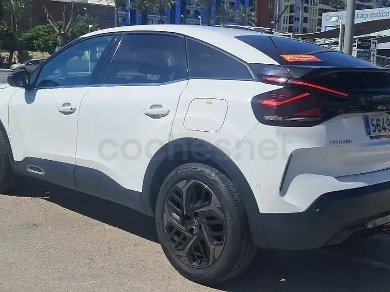 Usado Citroën C4 Shine 130 CV (95 kW) 2021 Blanco Berlina