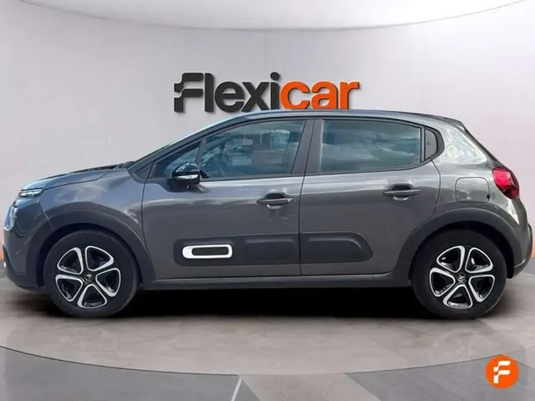 Usado Citroën C3 101 CV (74 kW) 2024 Gris Berlina