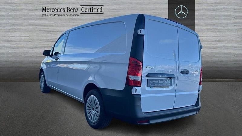 Usado Mercedes Vito 102 CV (75 kW) 2025 Blanco Van