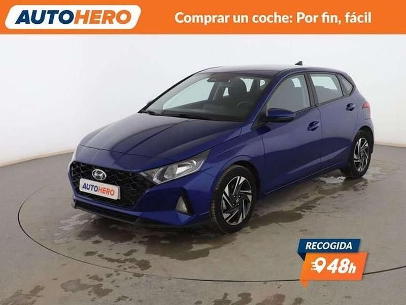 Usado Hyundai i20 101 CV (74 kW) 2023 Azul Utilitario