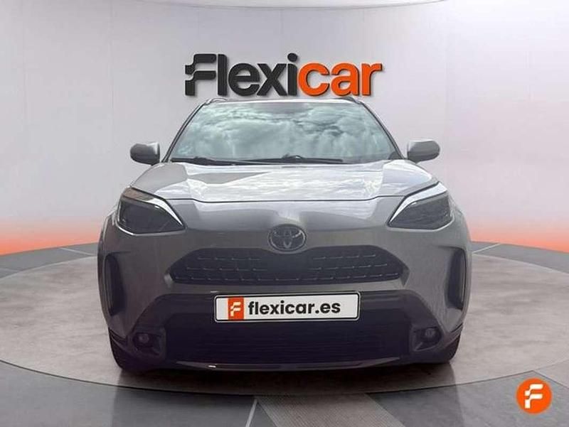 Usado Toyota Yaris Cross 116 CV (85 kW) 2023 Gris SUV